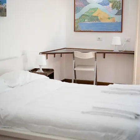 Bed & Breakfast Arcoleo Prestige By Dimorra 3*